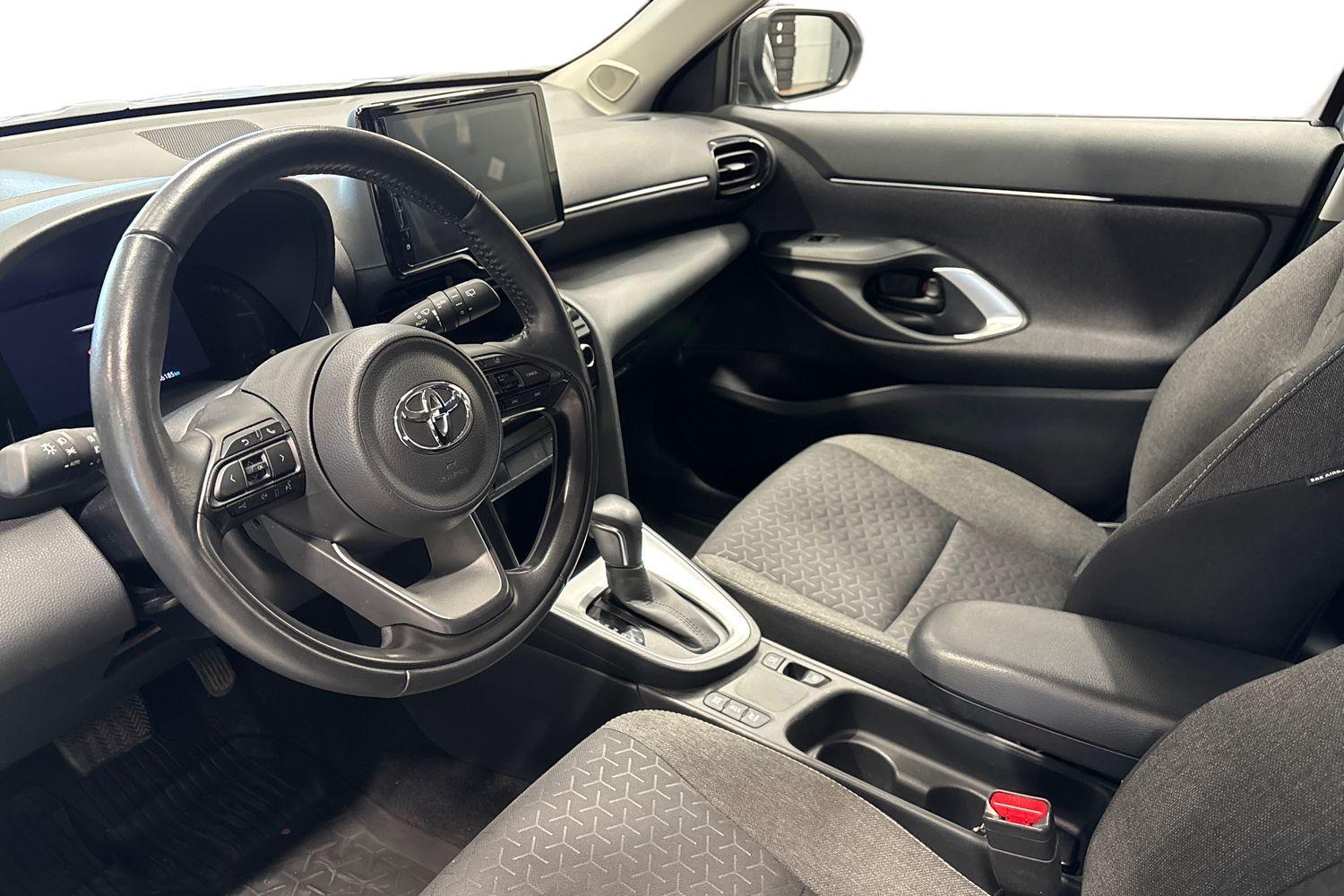 Toyota Yaris Cross vaihtoauto