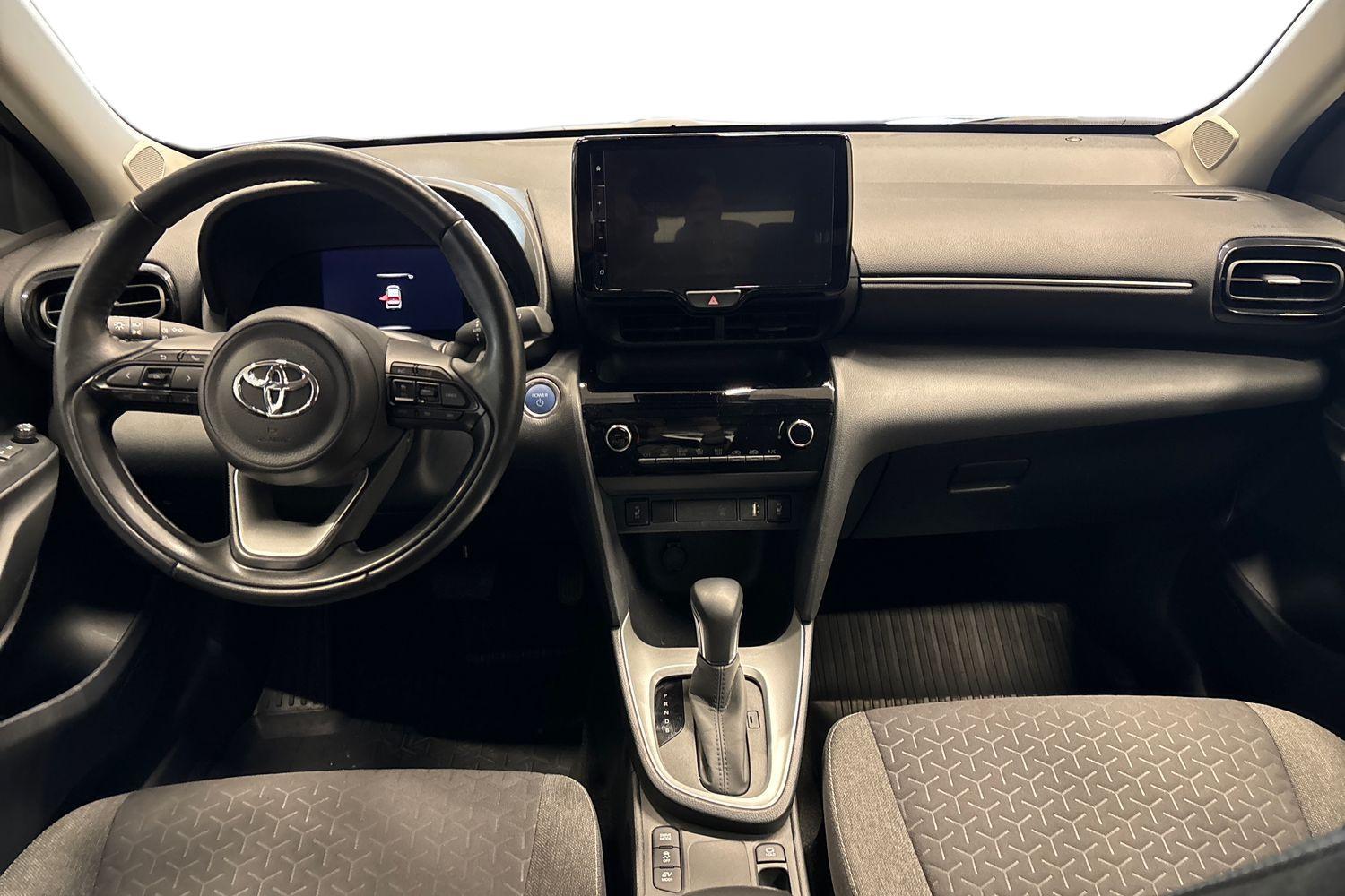 Toyota Yaris Cross vaihtoauto