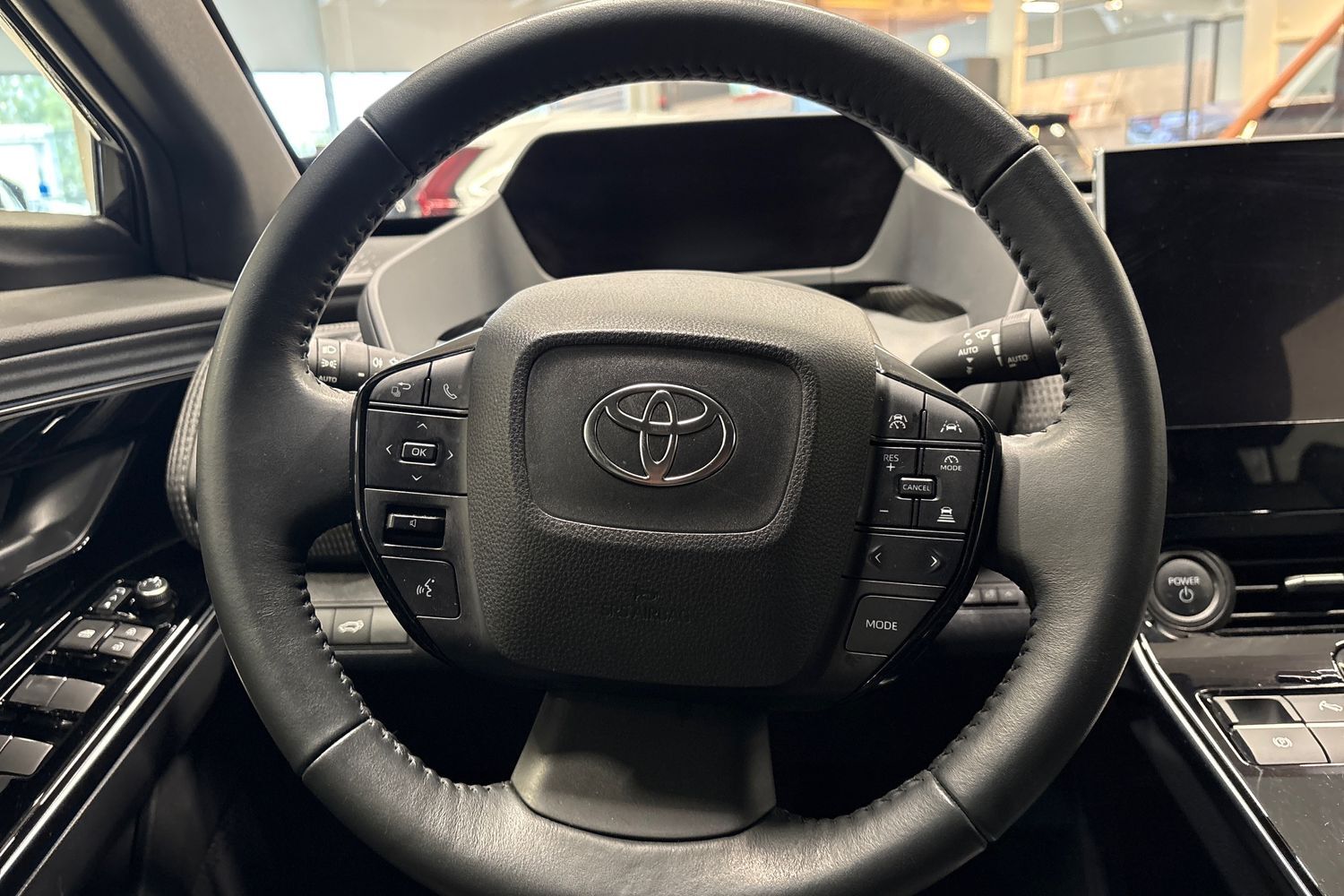 Toyota bZ4X vaihtoauto