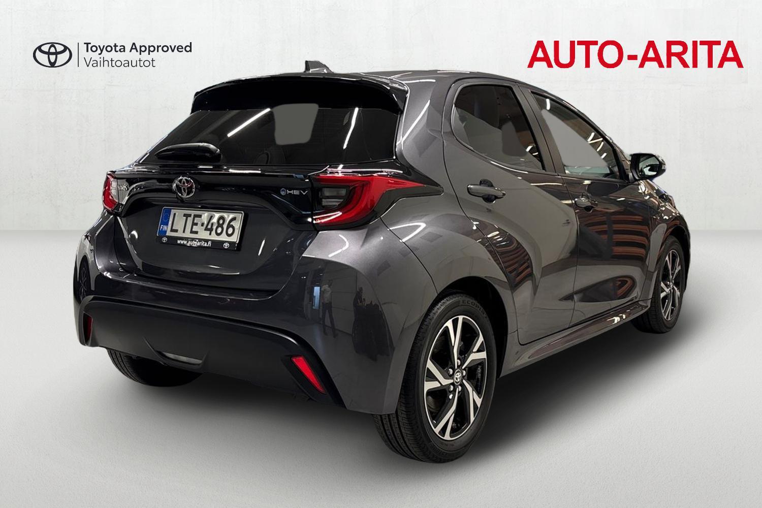 Toyota Yaris vaihtoauto