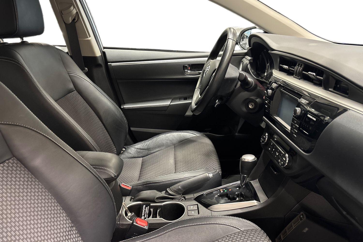 Toyota Corolla vaihtoauto
