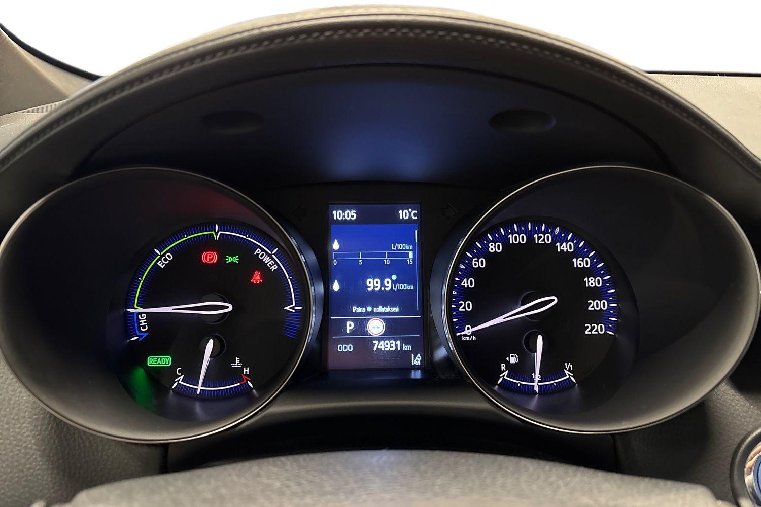 Toyota C-HR vaihtoauto