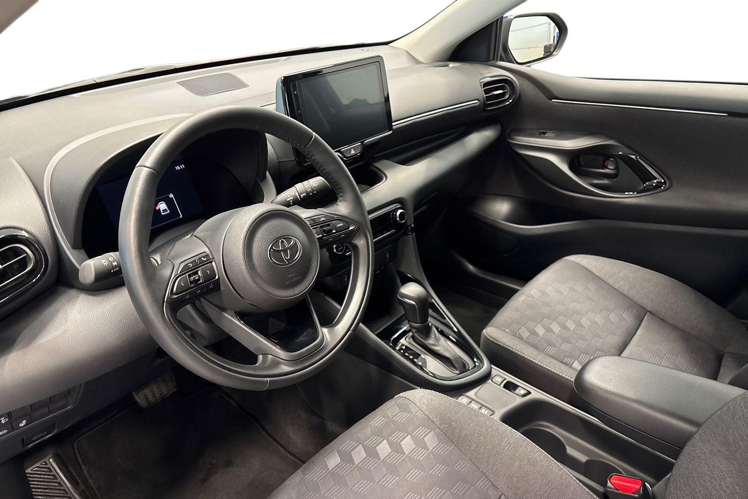 Toyota Yaris vaihtoauto