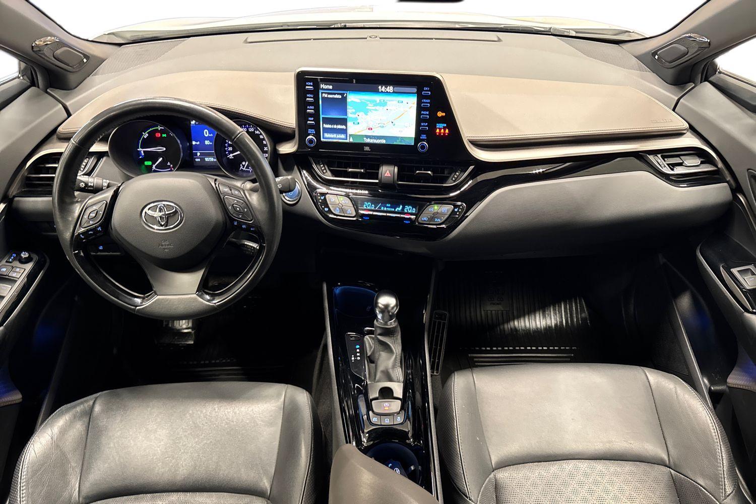 Toyota C-HR vaihtoauto