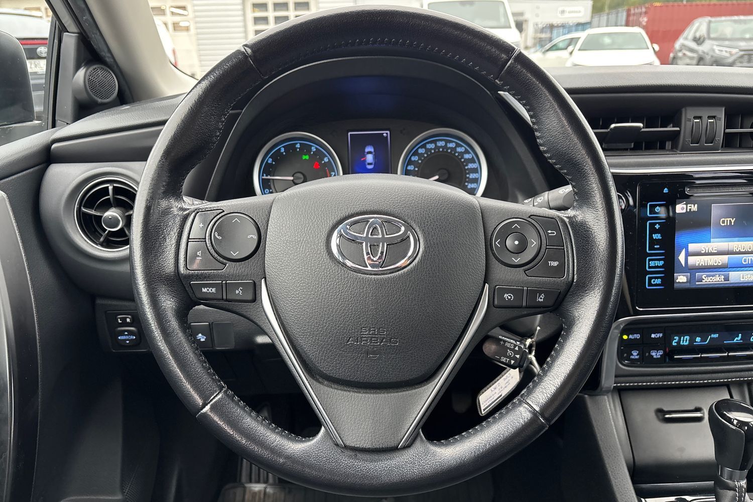 Toyota Corolla vaihtoauto