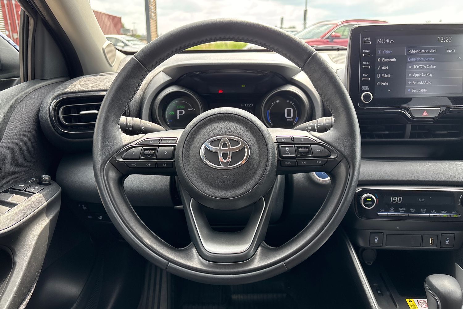 Toyota Yaris vaihtoauto
