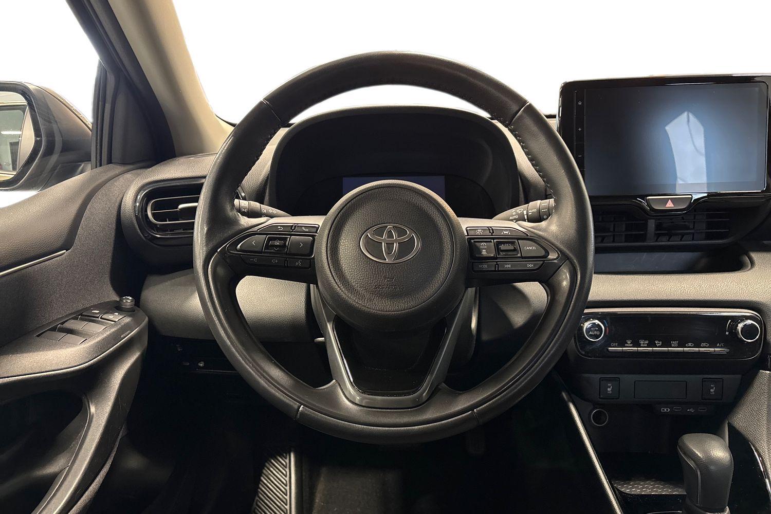 Toyota Yaris vaihtoauto