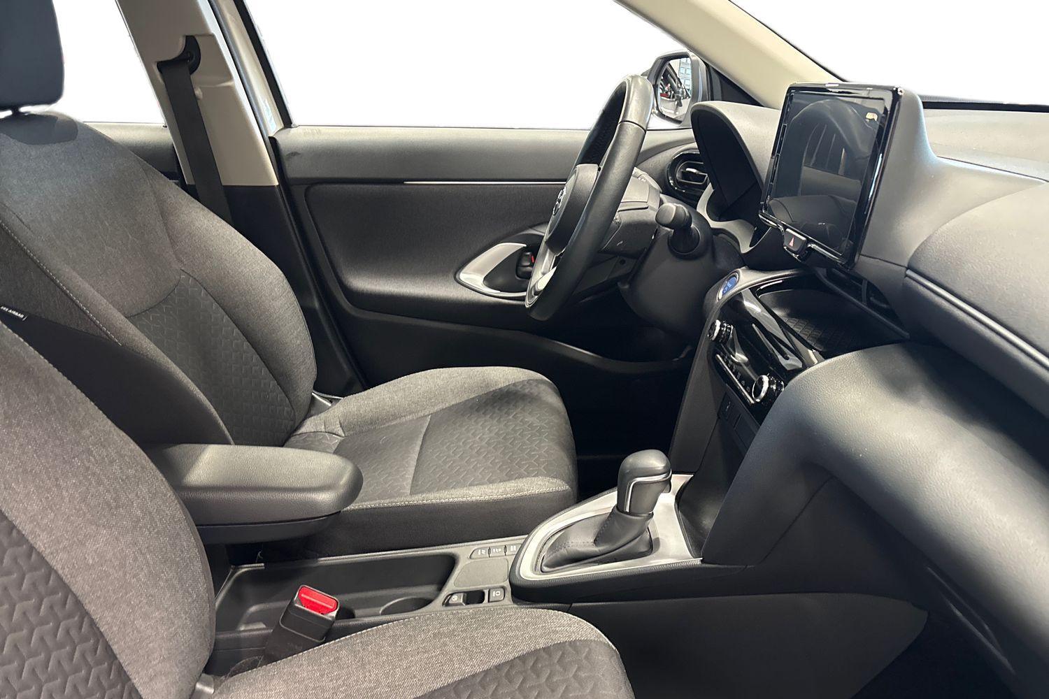 Toyota Yaris Cross vaihtoauto