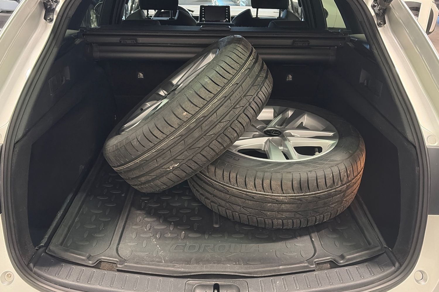 Toyota Corolla vaihtoauto