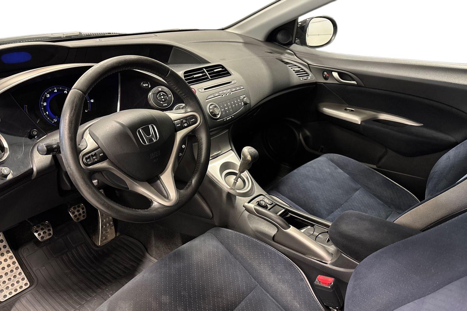 Honda Civic vaihtoauto