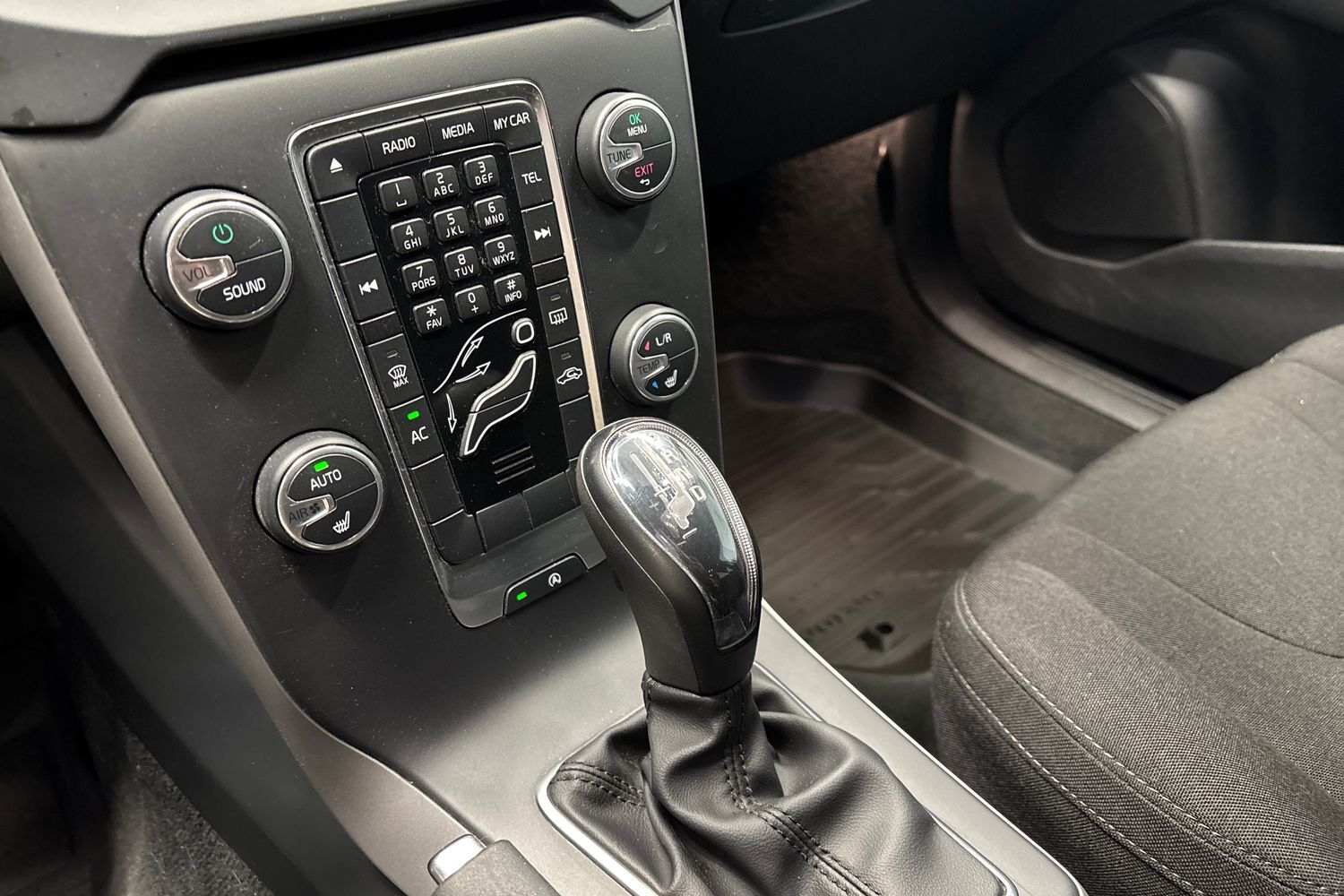 Volvo V40 vaihtoauto