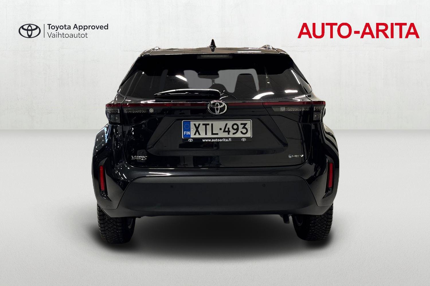 Toyota Yaris Cross vaihtoauto