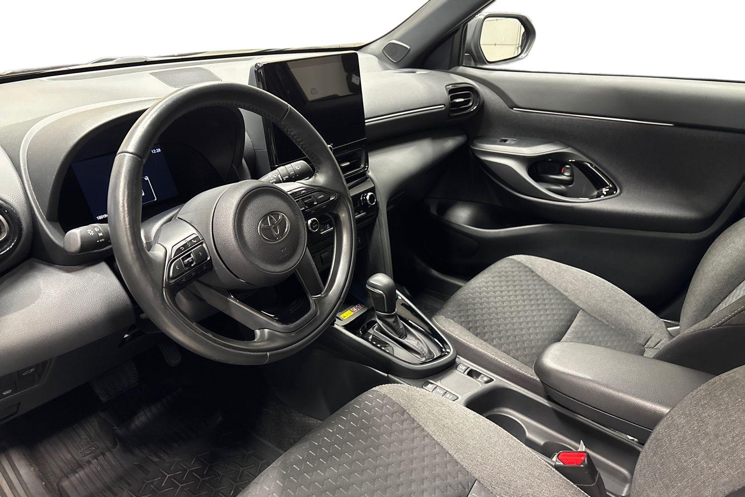 Toyota Yaris Cross vaihtoauto