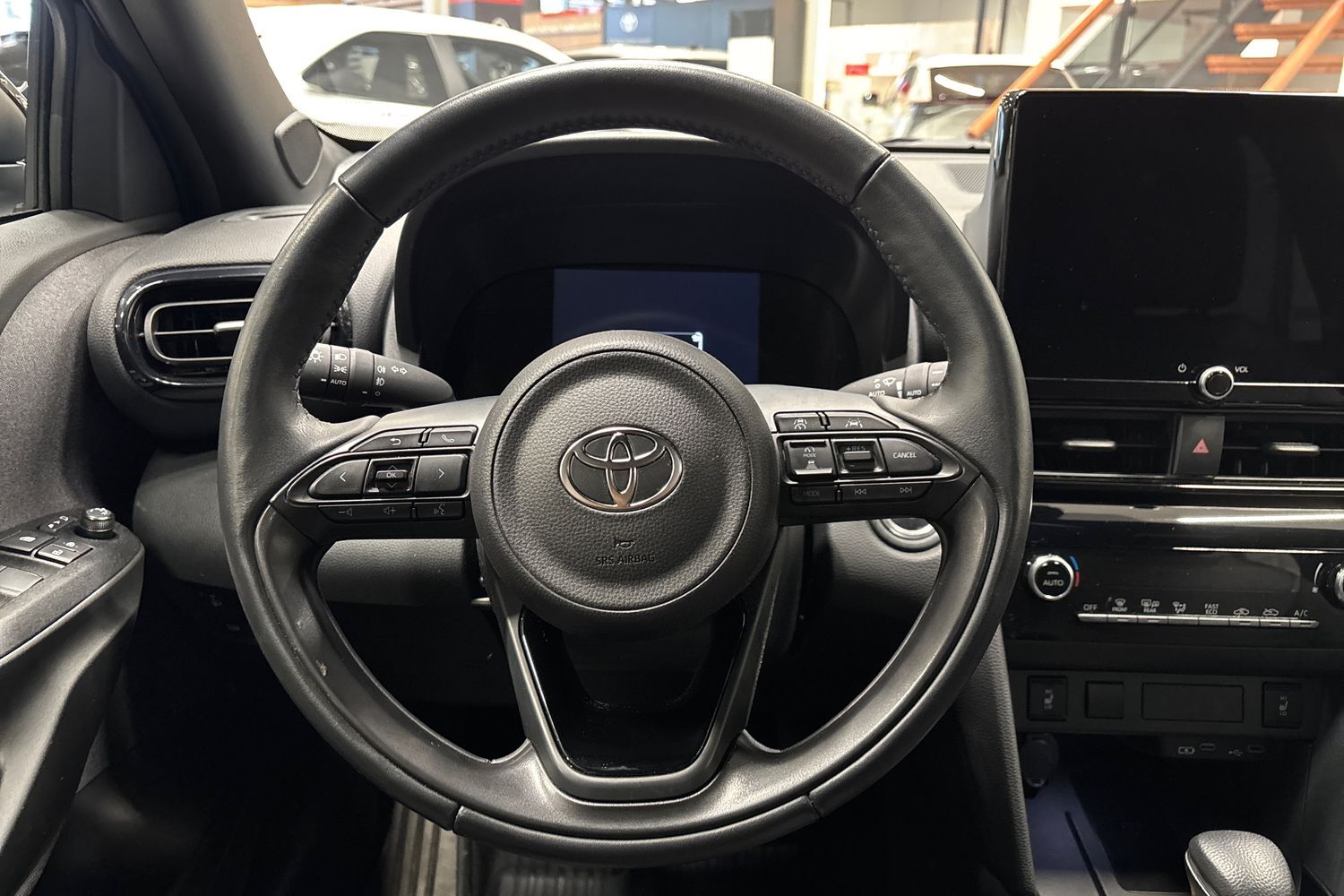 Toyota Yaris Cross vaihtoauto