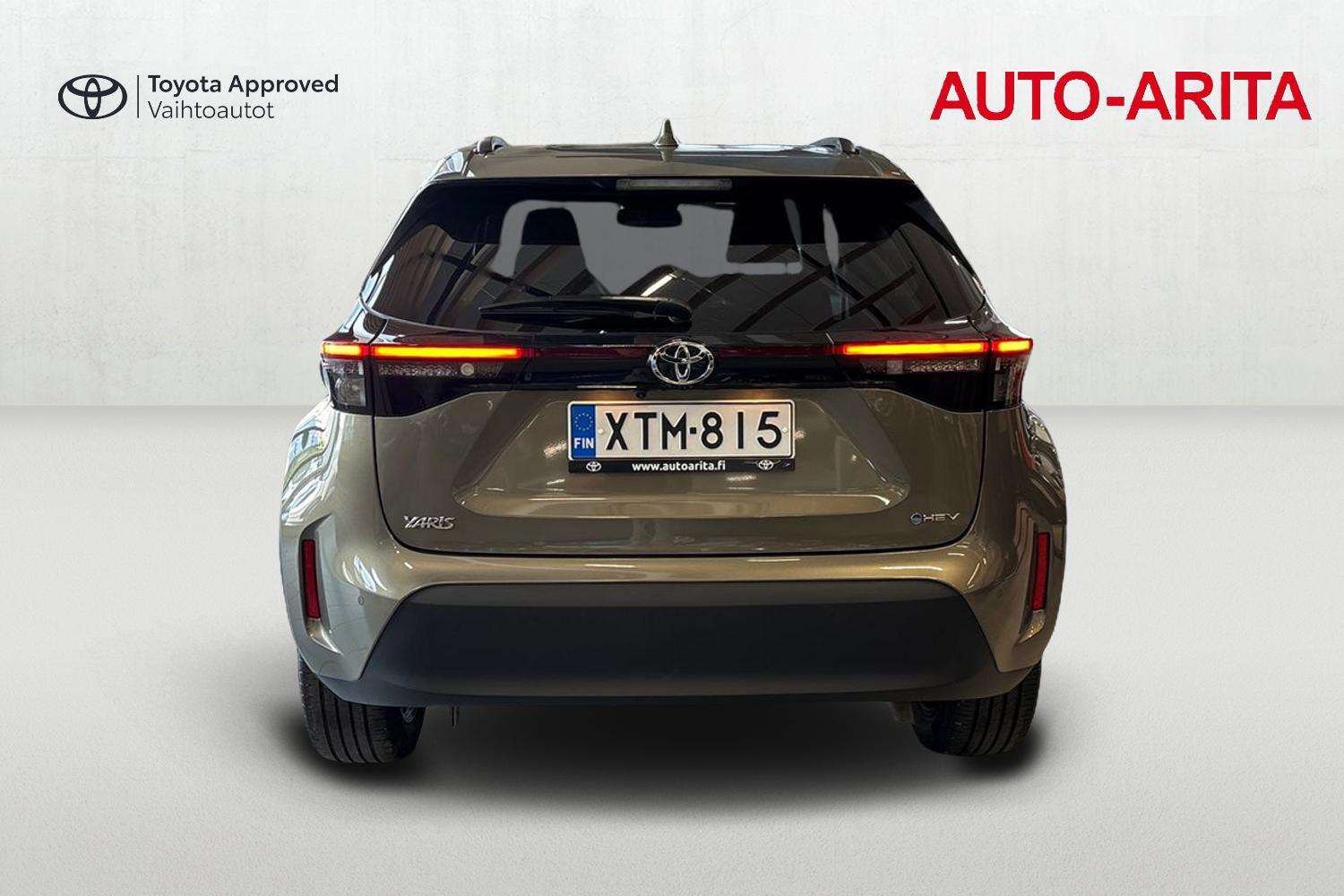 Toyota Yaris Cross vaihtoauto