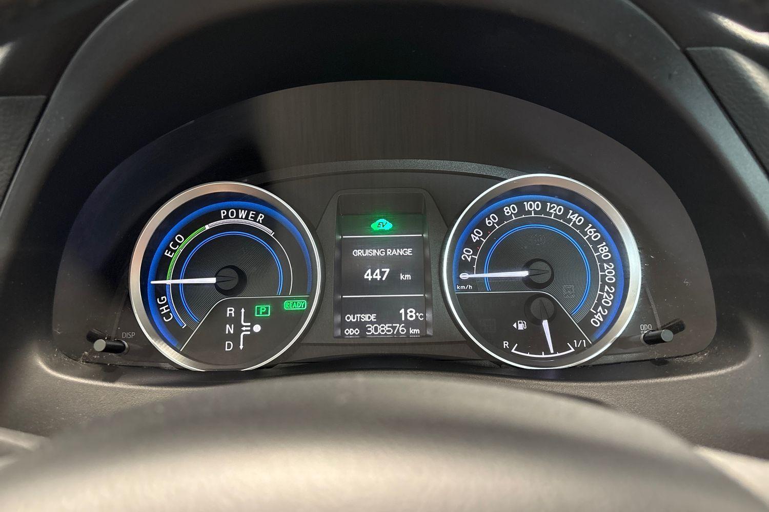 Toyota Auris vaihtoauto