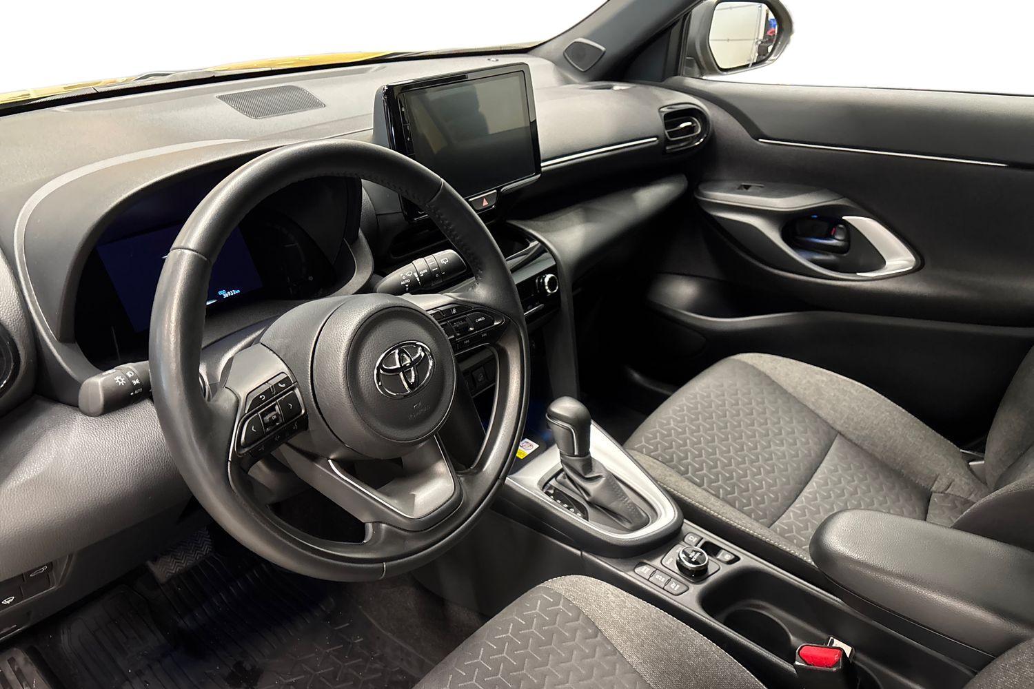 Toyota Yaris Cross vaihtoauto