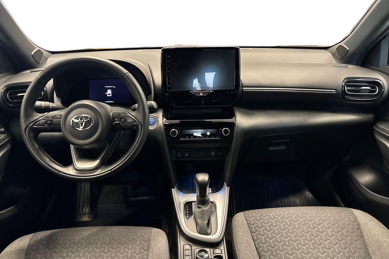 Toyota Yaris Cross vaihtoauto