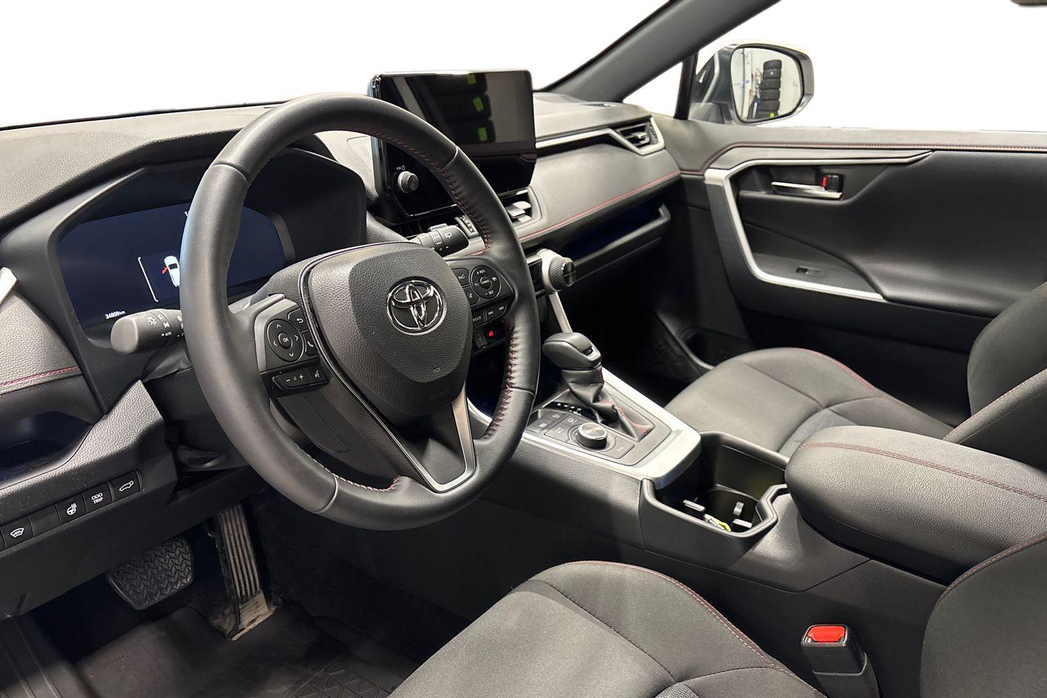 Toyota RAV4 vaihtoauto