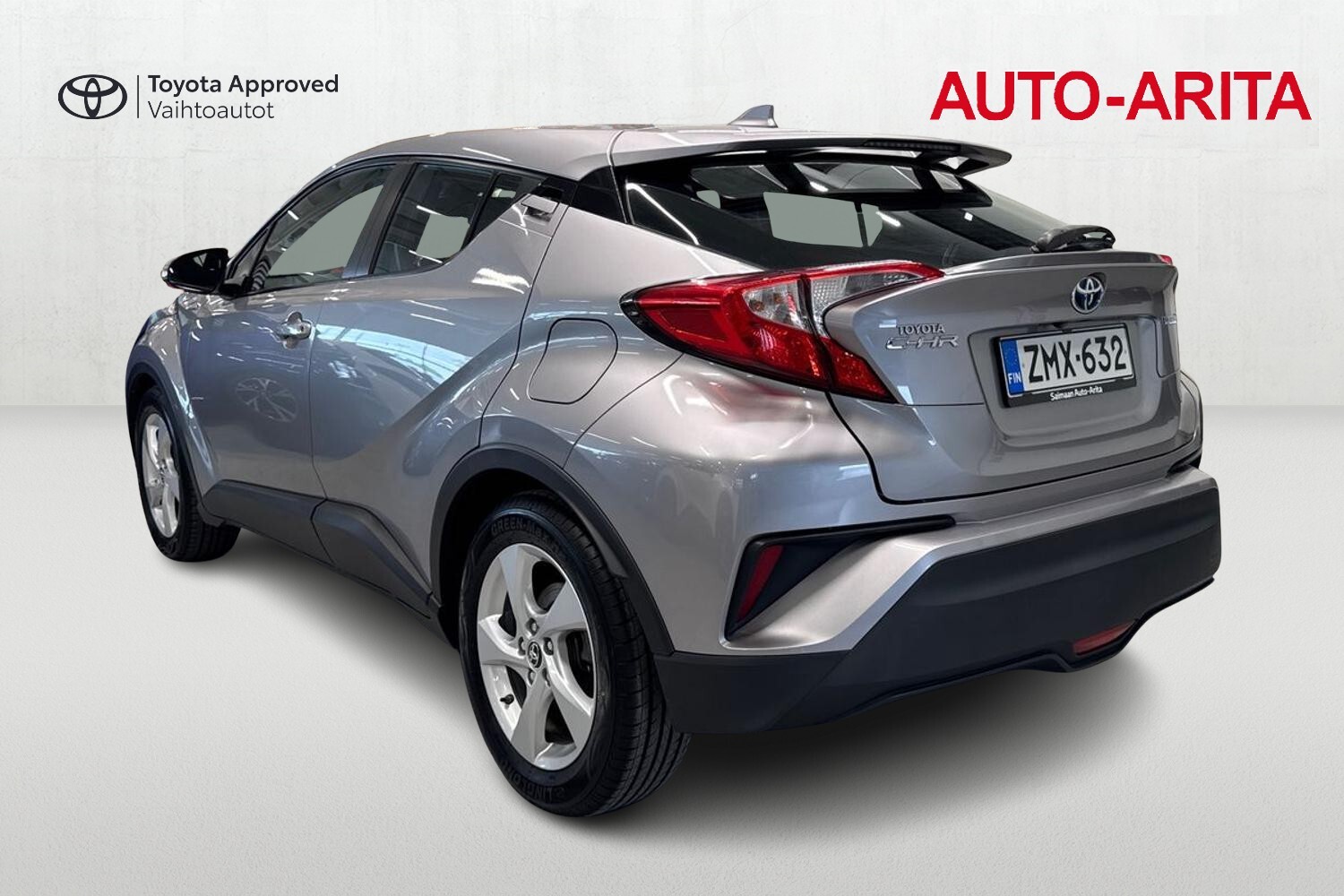 Toyota C-HR vaihtoauto
