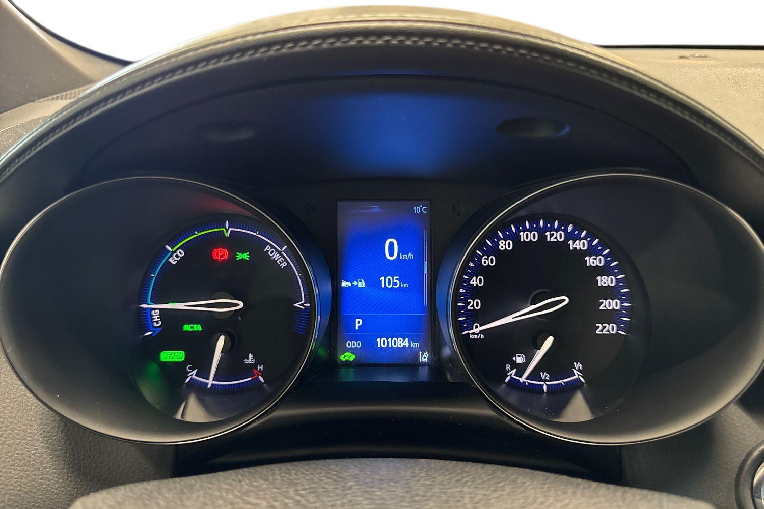 Toyota C-HR vaihtoauto