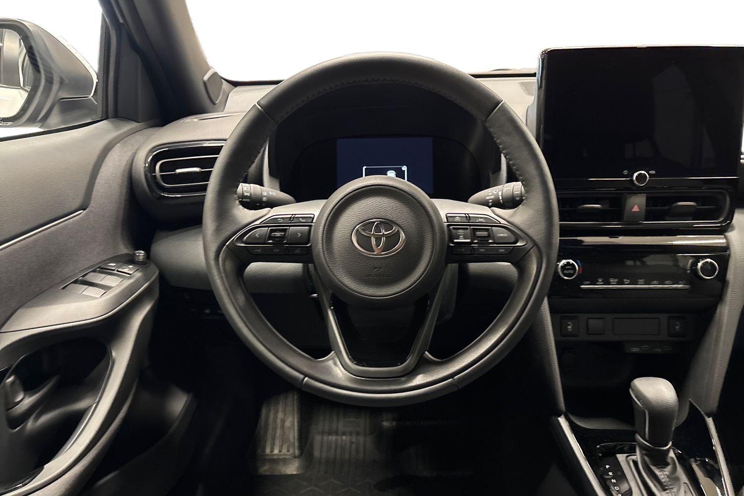 Toyota Yaris Cross vaihtoauto