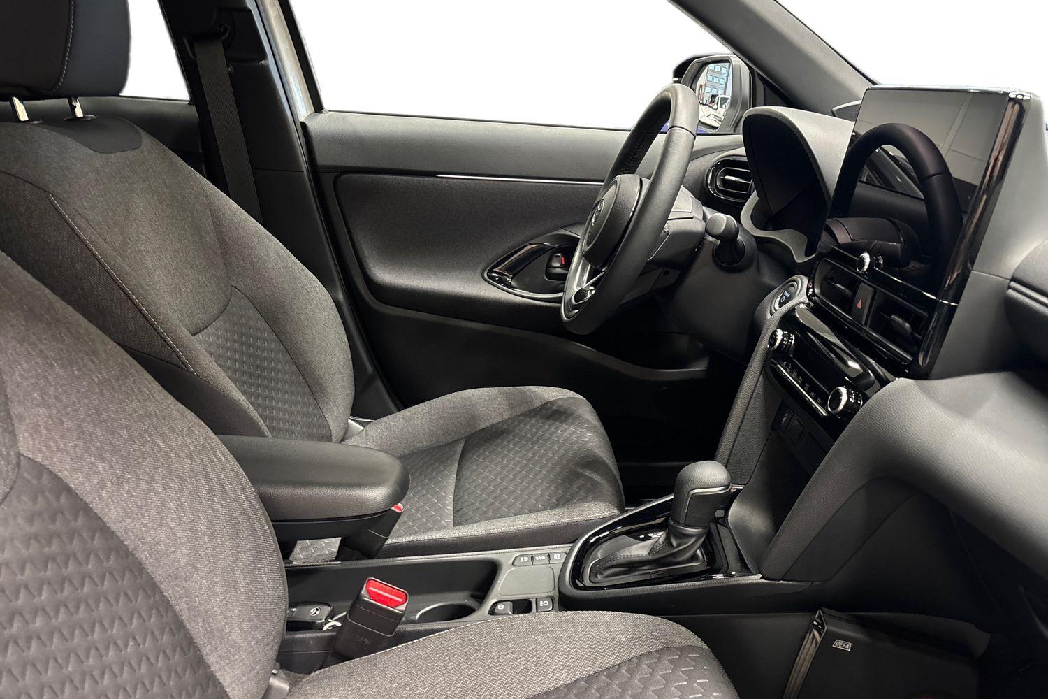 Toyota Yaris Cross vaihtoauto