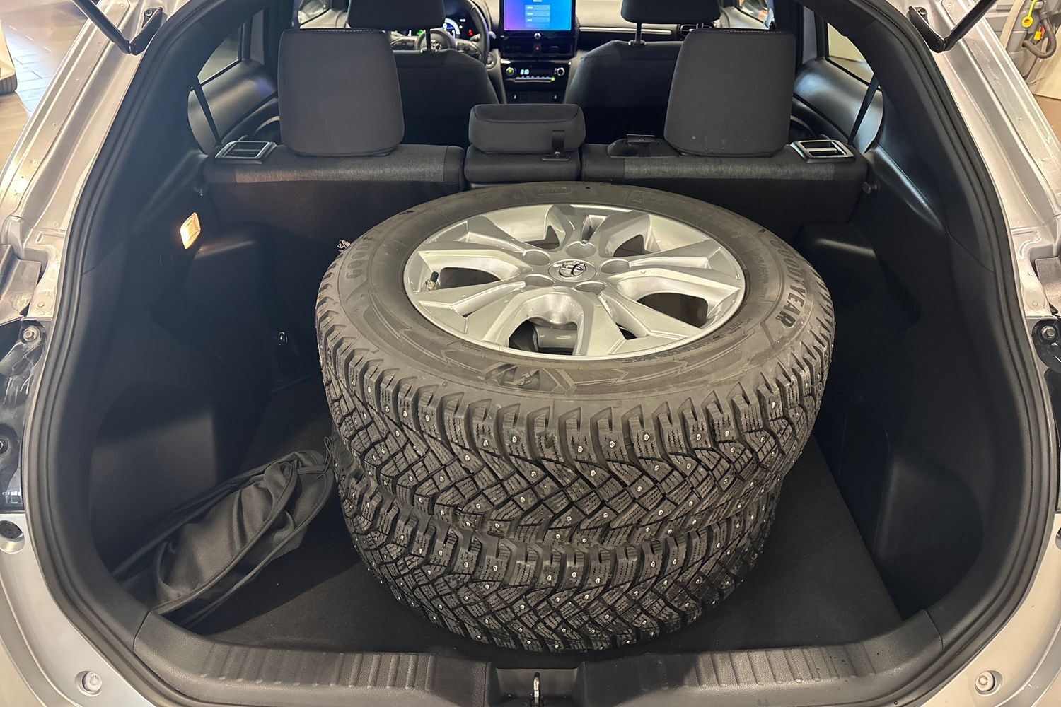 Toyota Yaris Cross vaihtoauto