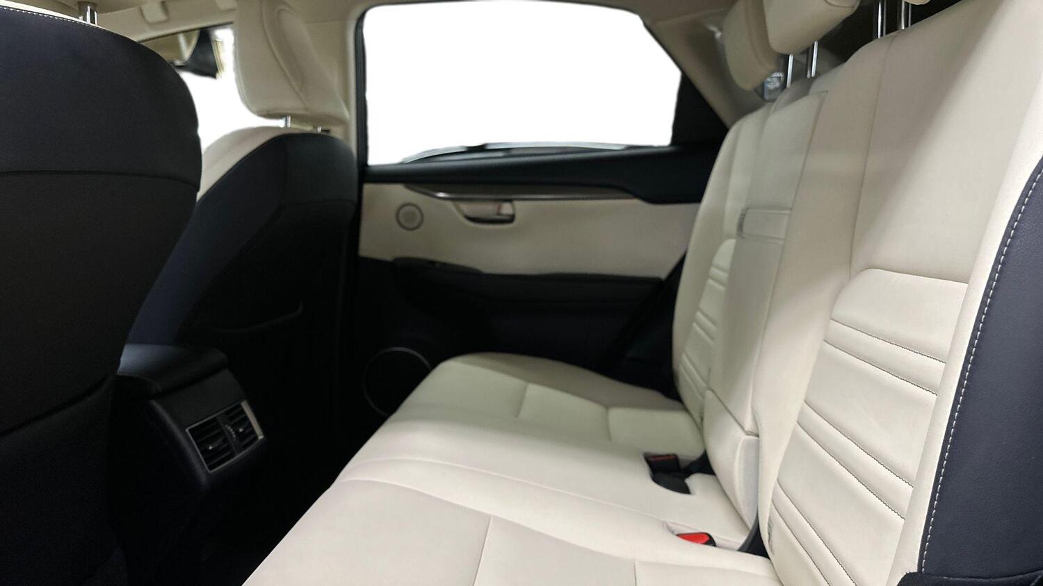 Lexus NX vaihtoauto