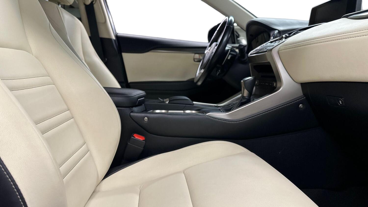 Lexus NX vaihtoauto