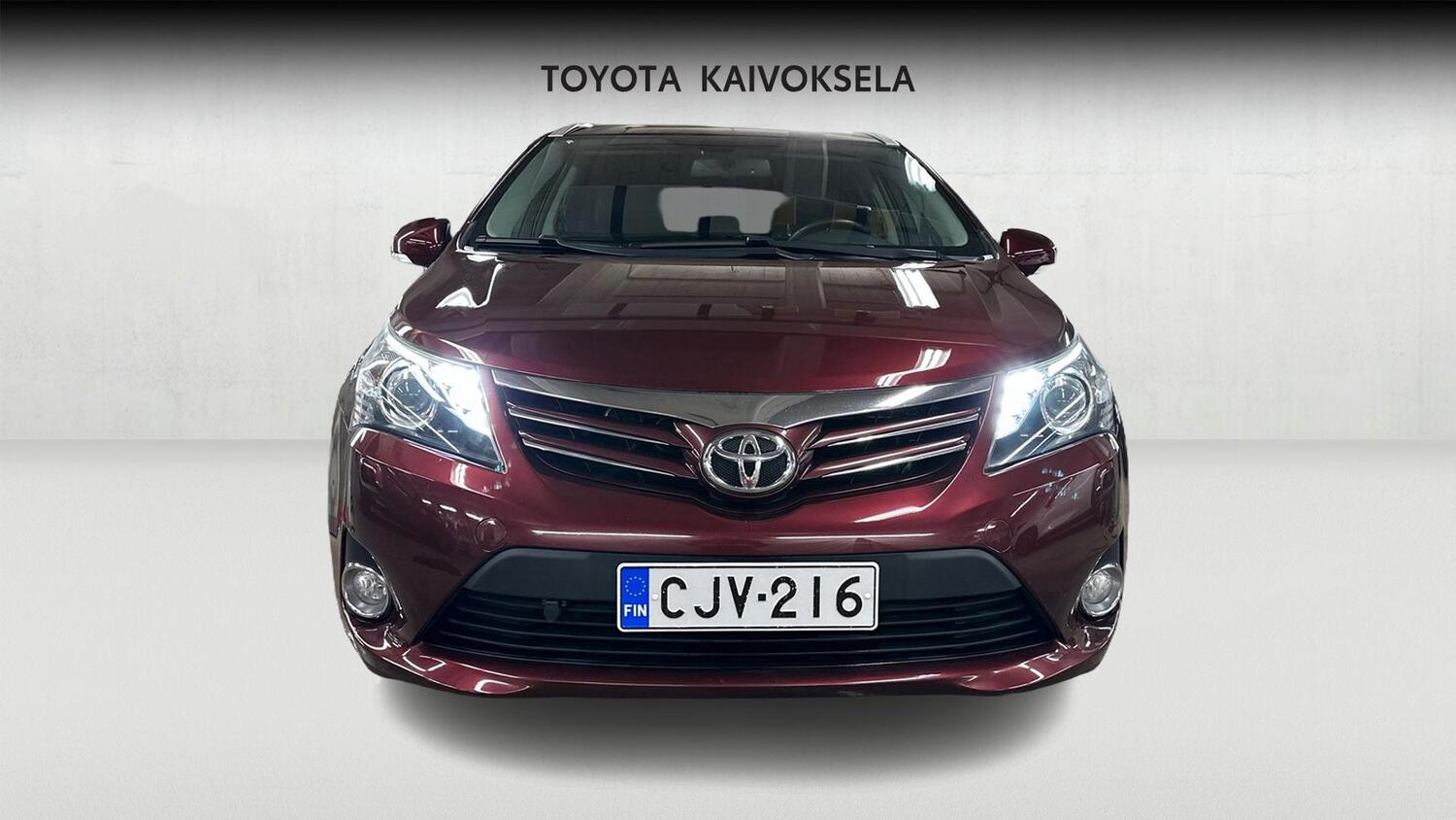 Toyota Avensis vaihtoauto