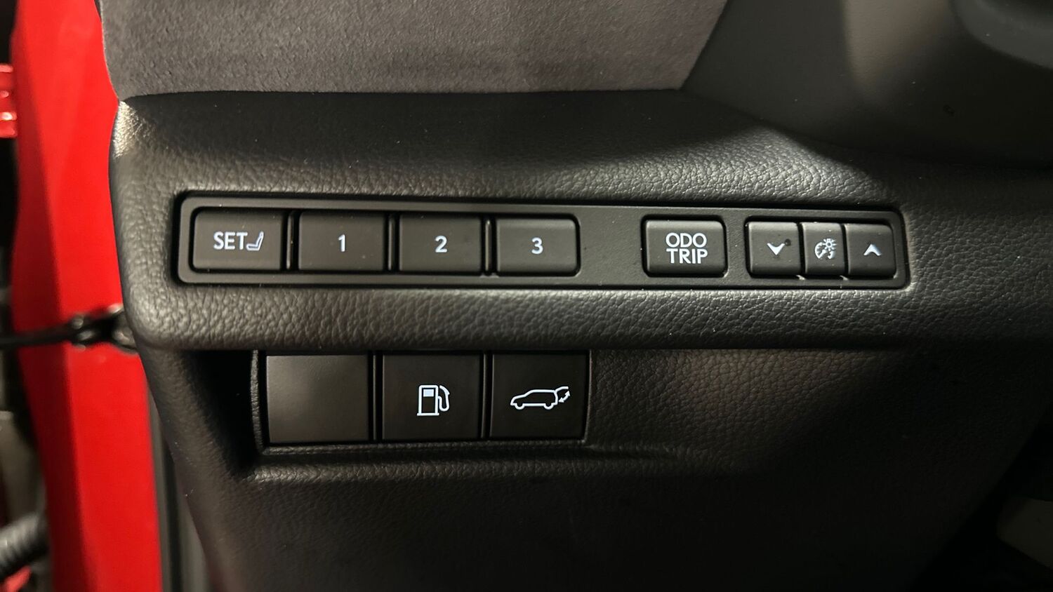 Lexus LBX vaihtoauto