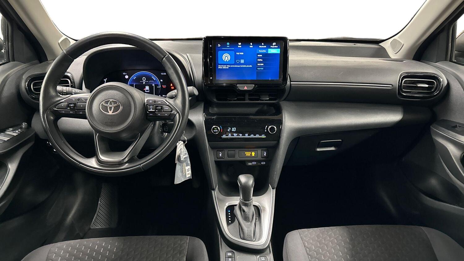 Toyota Yaris Cross vaihtoauto