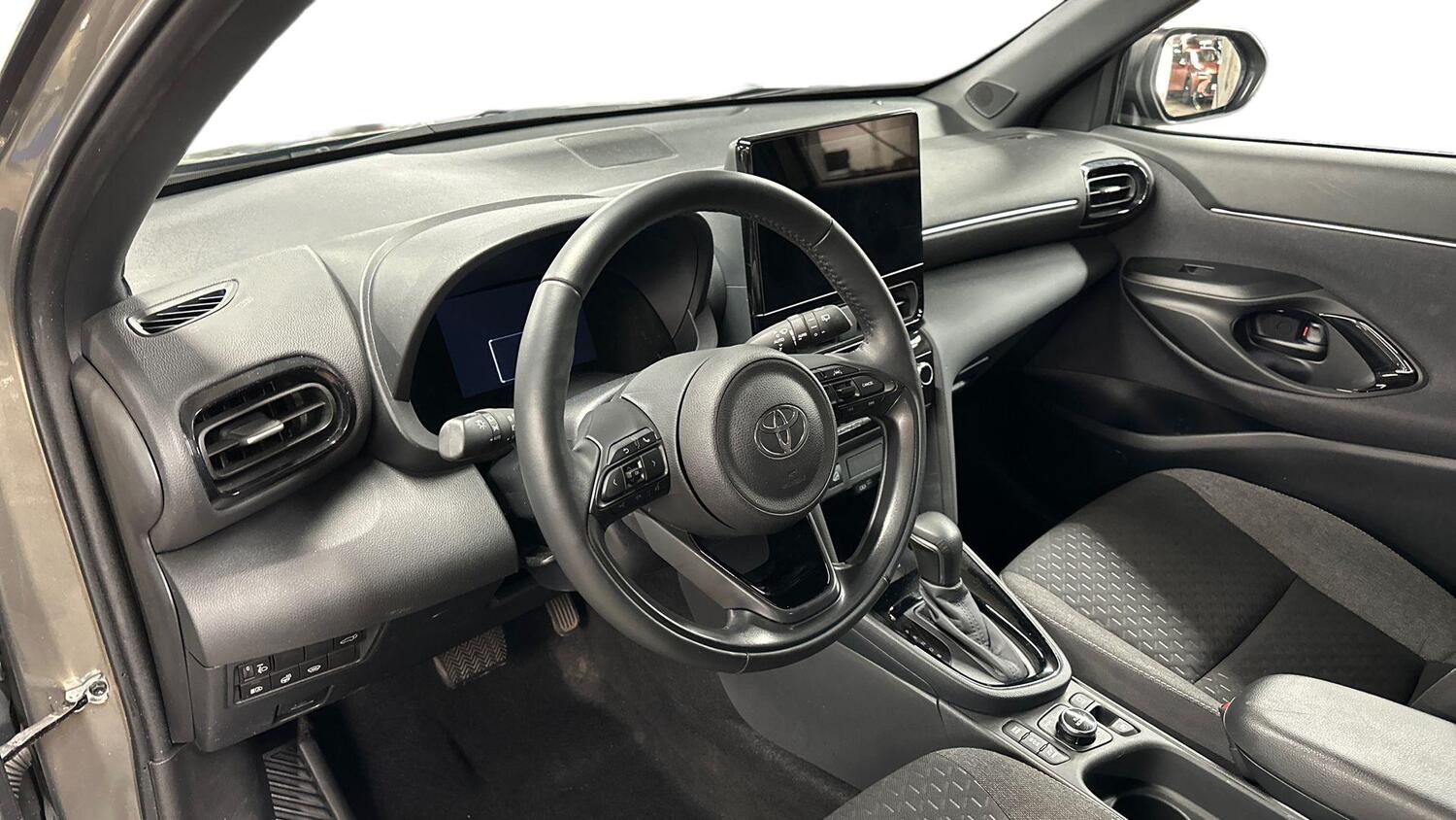 Toyota Yaris Cross vaihtoauto