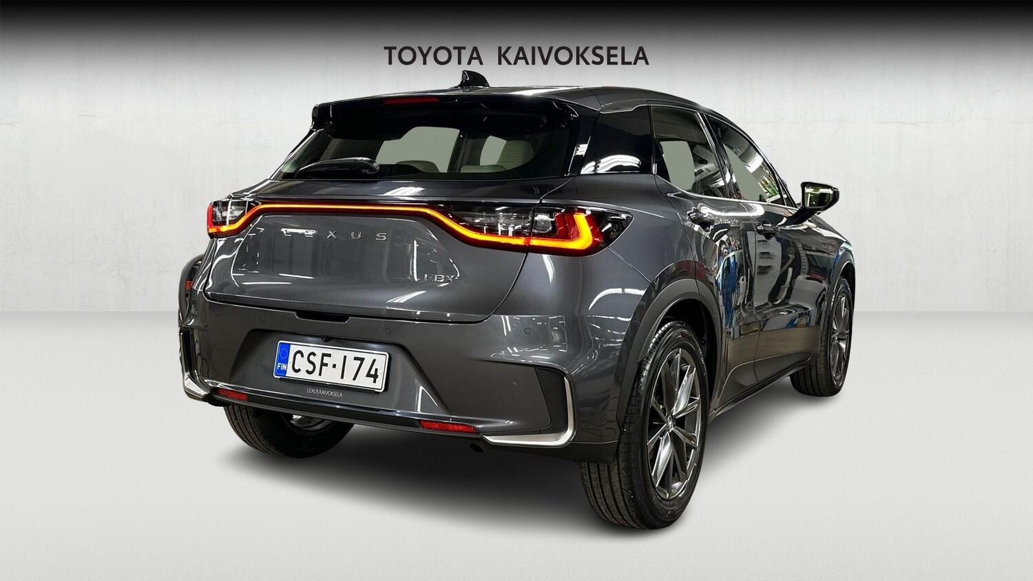 Lexus LBX vaihtoauto