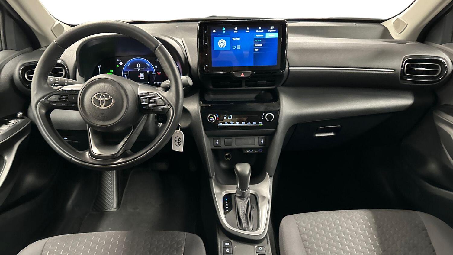 Toyota Yaris Cross vaihtoauto