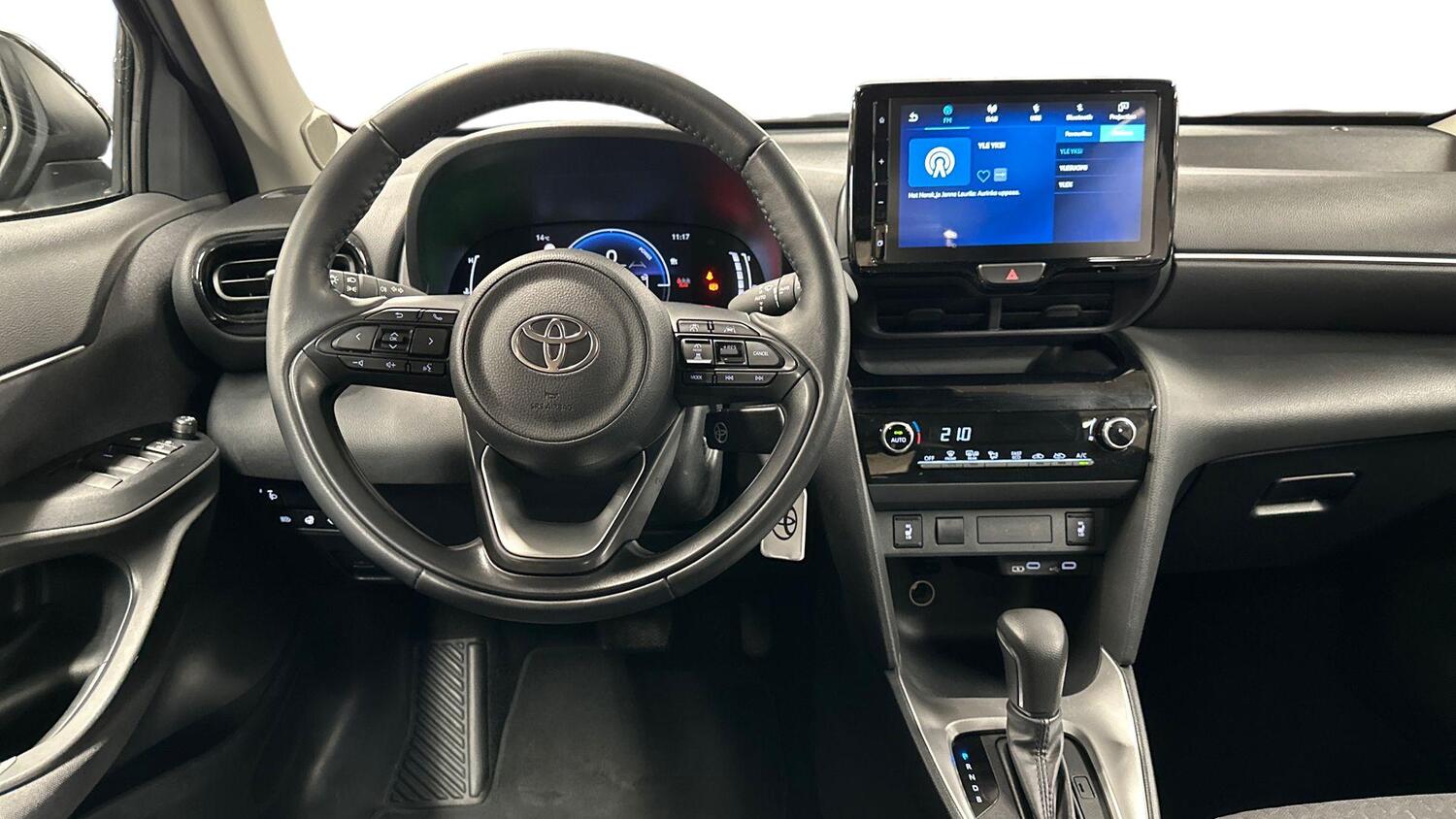 Toyota Yaris Cross vaihtoauto