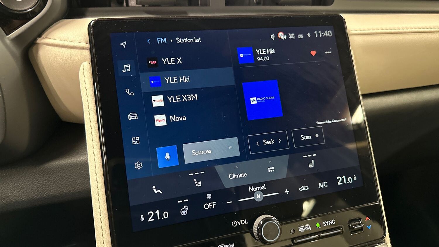 Lexus LBX vaihtoauto