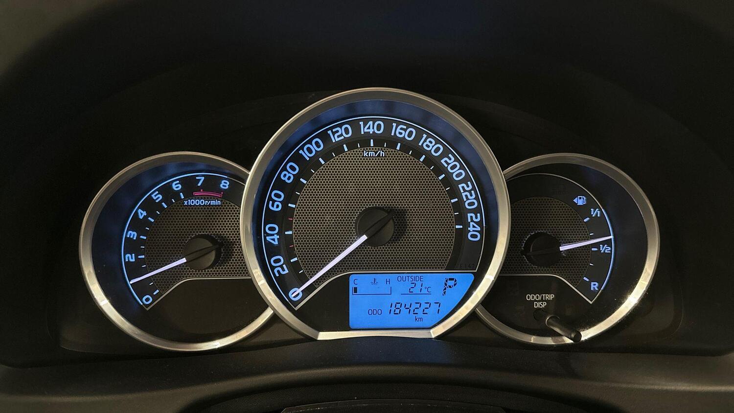 Toyota Auris vaihtoauto