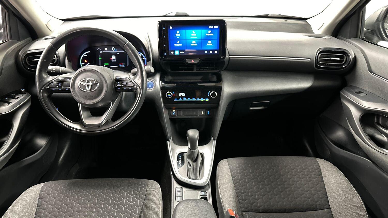 Toyota Yaris Cross vaihtoauto