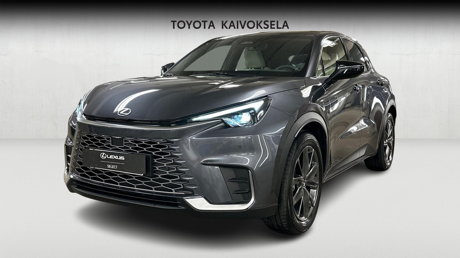Lexus LBX vaihtoauto