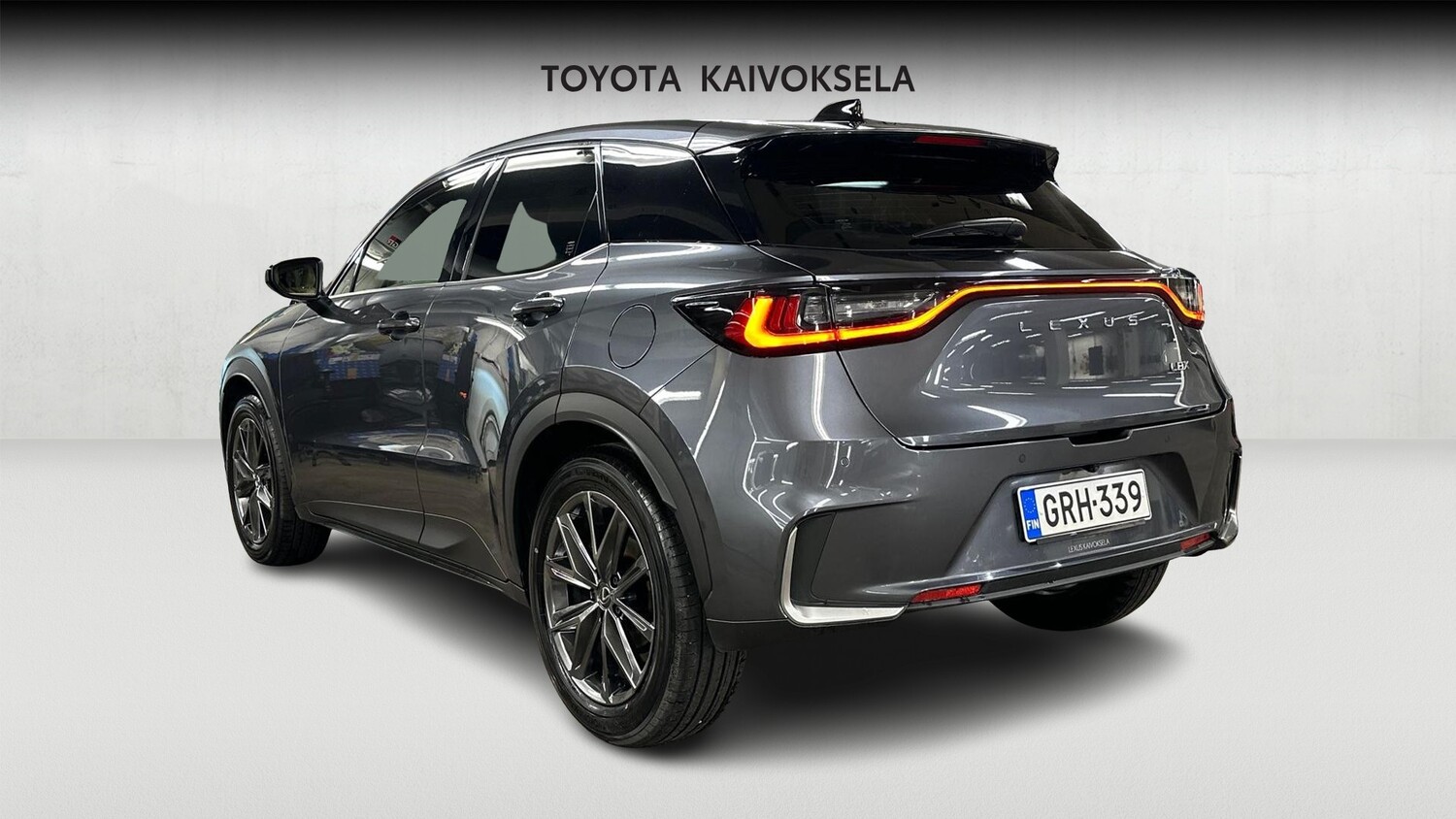 Lexus LBX vaihtoauto