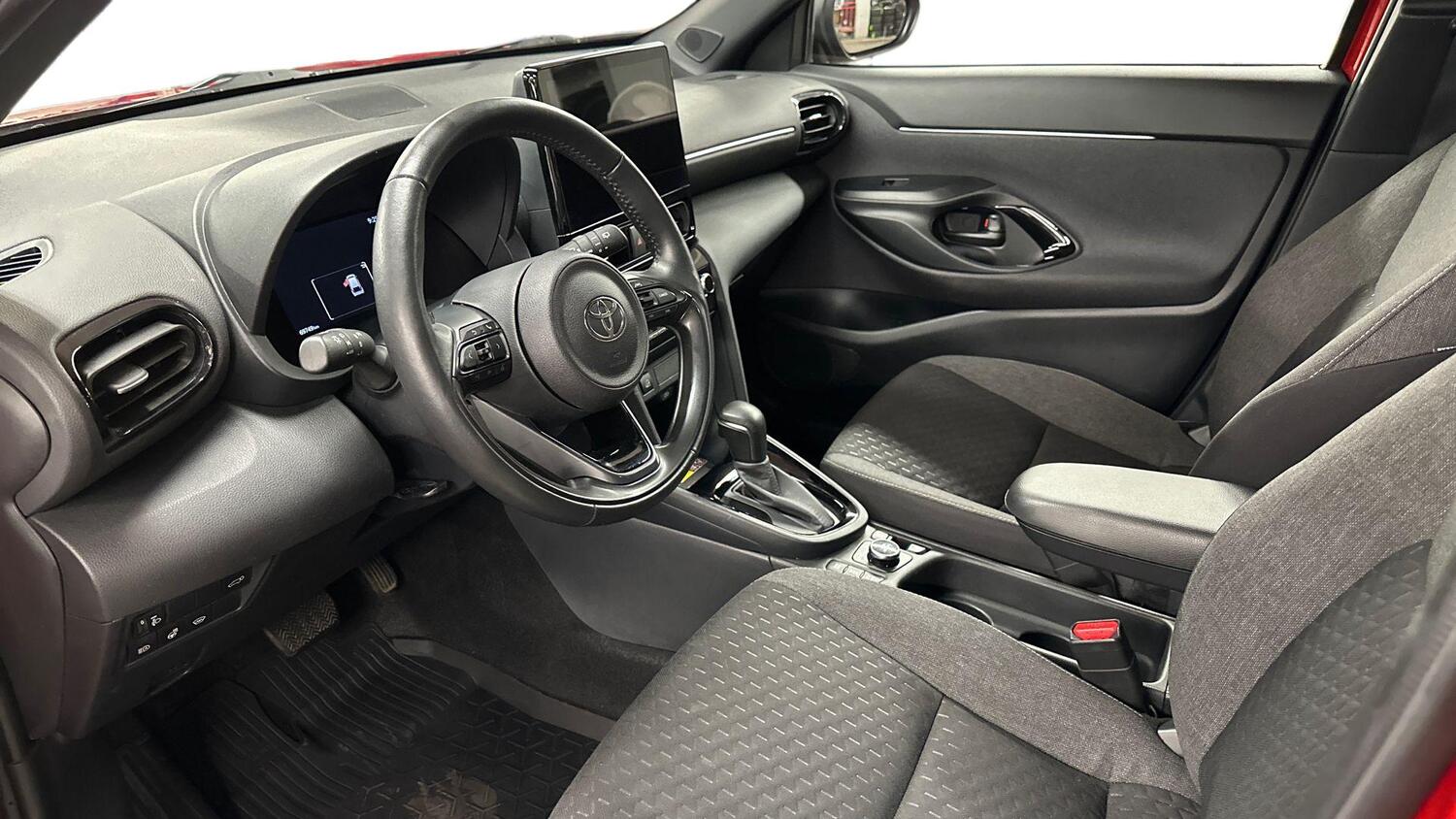 Toyota Yaris Cross vaihtoauto