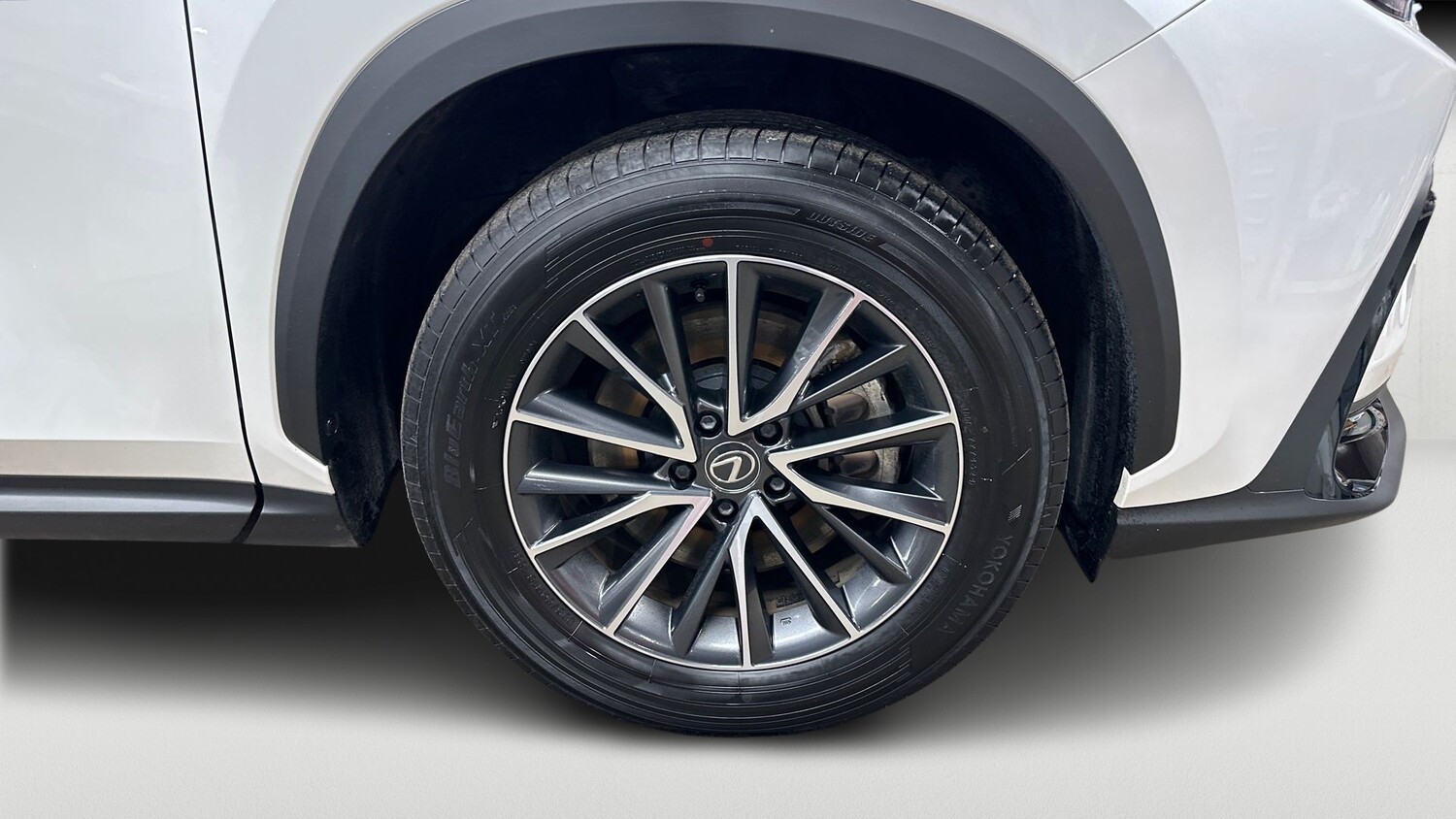 Lexus NX vaihtoauto