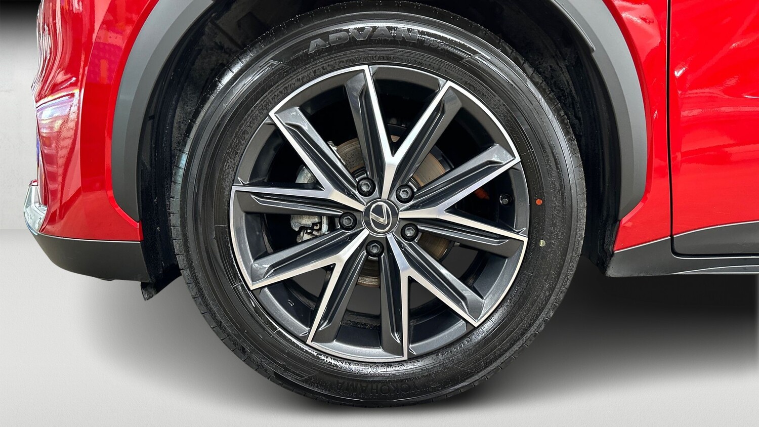 Lexus LBX vaihtoauto