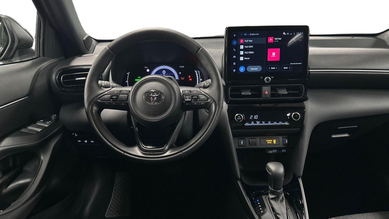 Toyota Yaris Cross vaihtoauto
