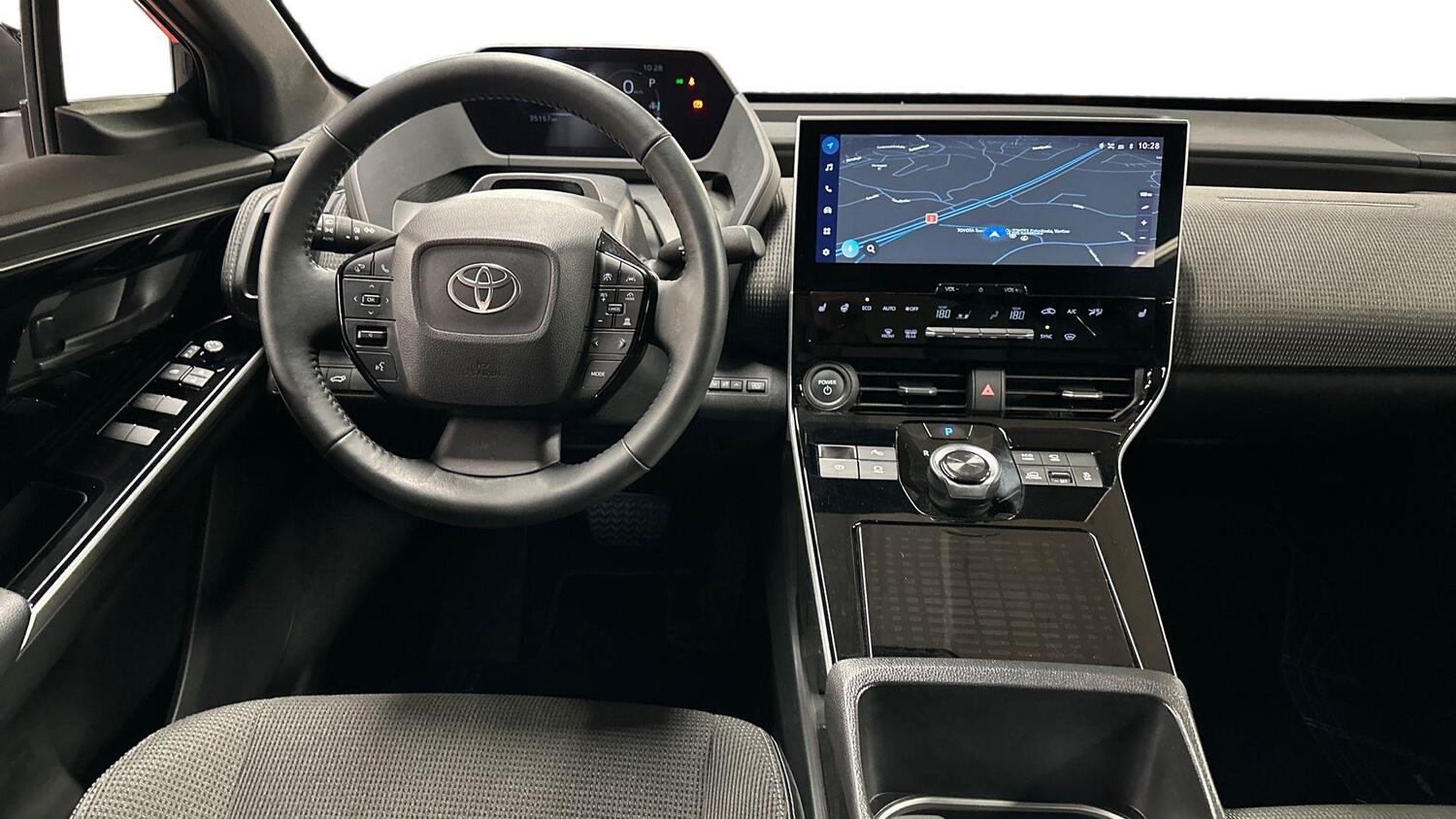 Toyota bZ4X vaihtoauto