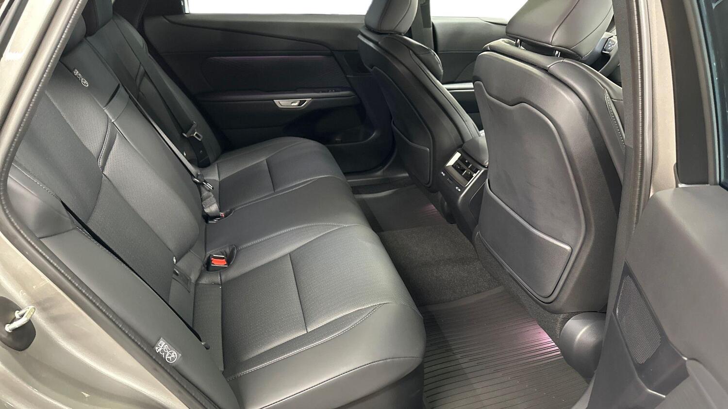 Lexus ES vaihtoauto