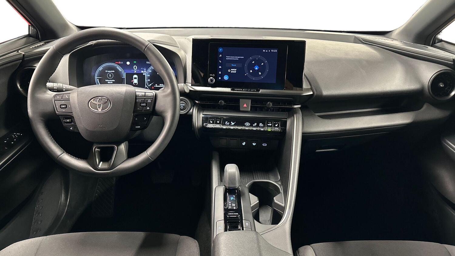 Toyota C-HR vaihtoauto