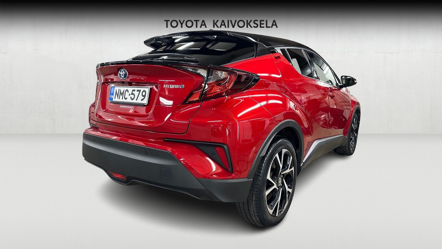 Toyota C-HR vaihtoauto
